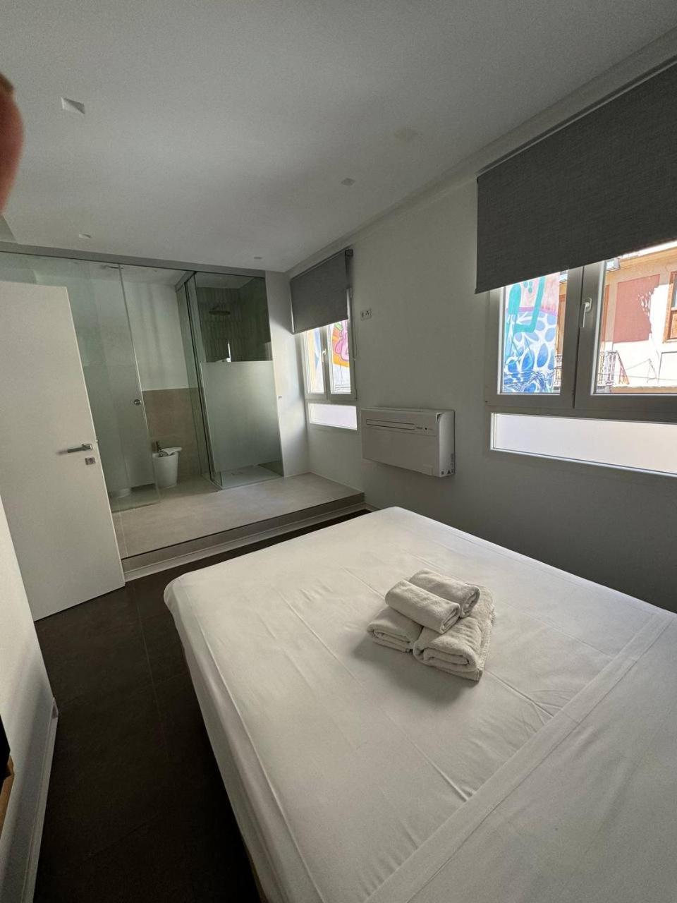 Rooms Con Bano Privado Y Cocina Compartida Valencia Exterior foto
